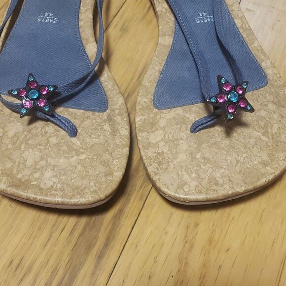 Montego Bay Club Flip Flops - Picture 3 of 8